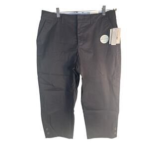 Croft and Barrow stretch crop mid rise capri Black zipper & button sizee 14-NWT